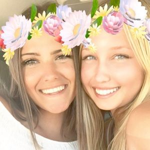 Meet your Posher, Danielle