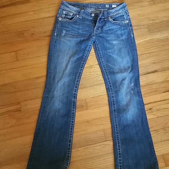 Jeans