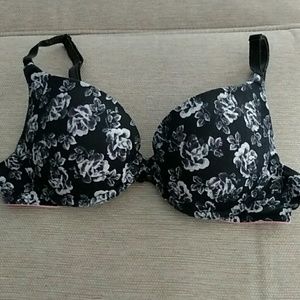 Victoria Secret Pink push up bra