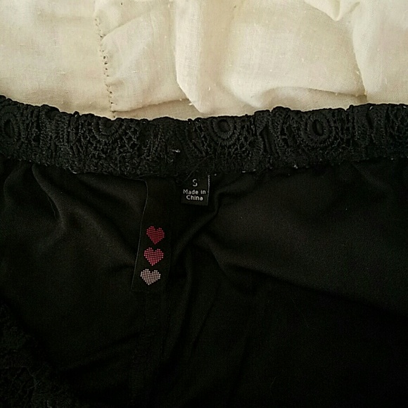 *BLACK CROCHET SHORTS* - Picture 3 of 3
