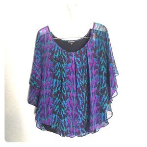 Sheer, lined, printed top