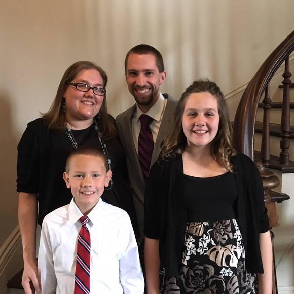 Meet your Posher, Alicia - Picture 1 of 1