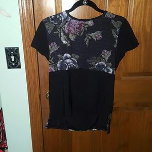 Lululemon snapshot tee