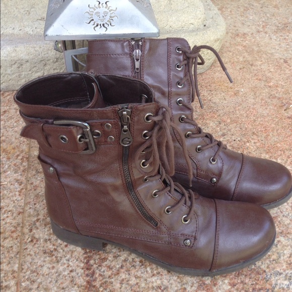 Guess.Combat Boots; (Brown) Used In Good Condition