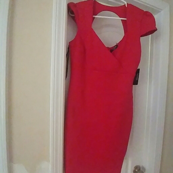 Dress from Guess. - Picture 1 of 2