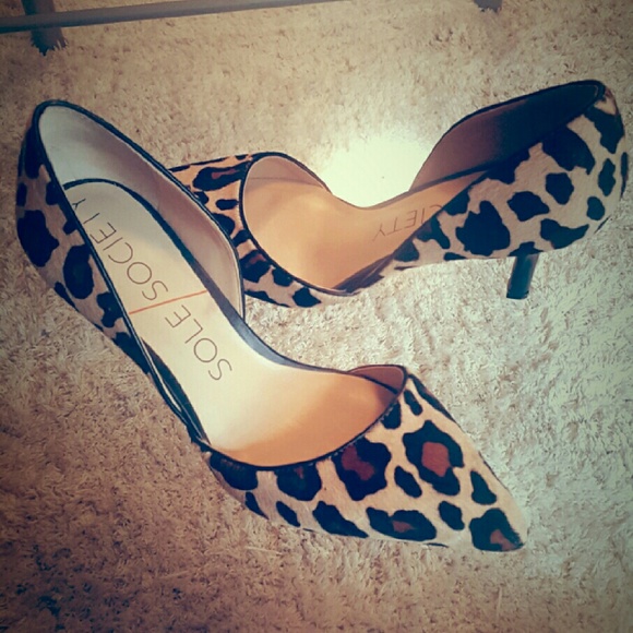Leopard print heels