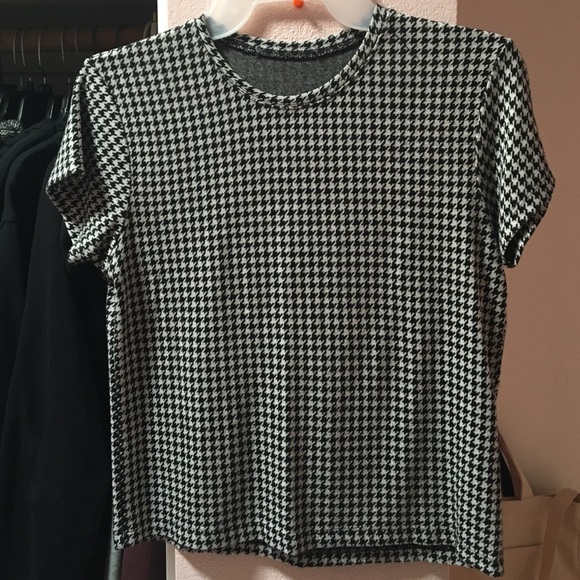✨SOLD✨ Brandy Melville top