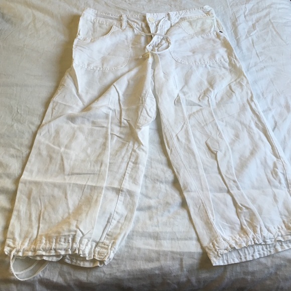 white capri pants
