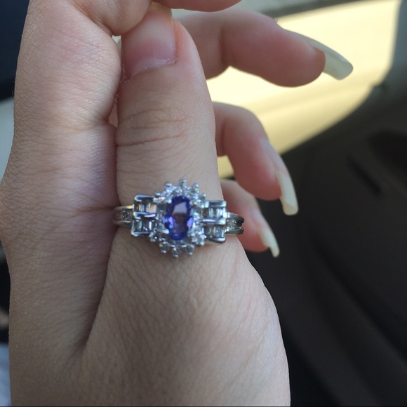 🚫SOLD🚫 - Picture 2 of 4