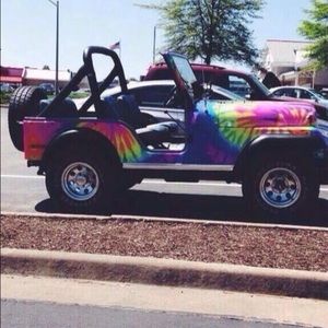 Meet your Posher, Monica