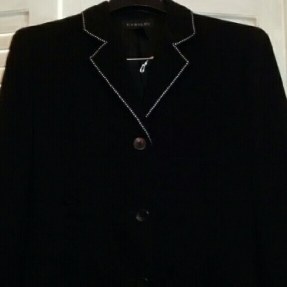Suit - Picture 2 of 2