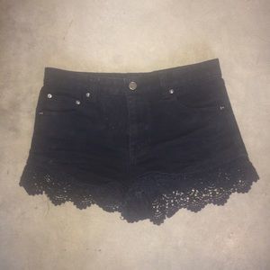 Cute black shorts