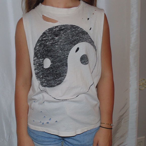 Yin- Yang ripped muscle tank