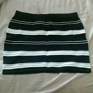 2x forever 21+ skirt