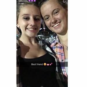 Meet your Posher, Briana