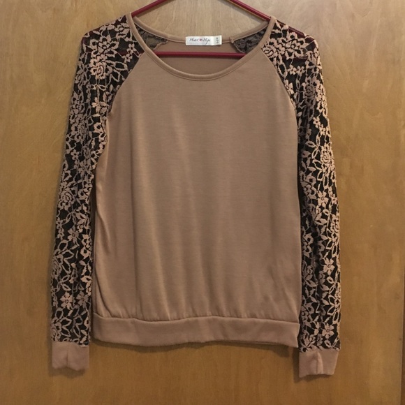 Tan top with black lace sleeves