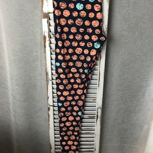 LuLaRoe TC peach polka dot leggings