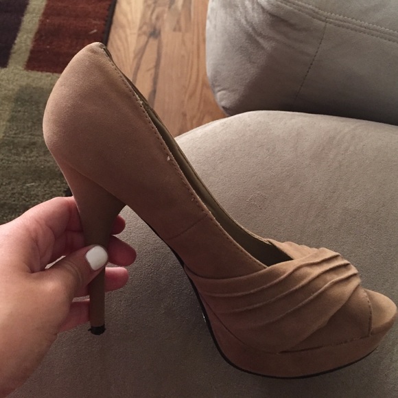 Nude heels