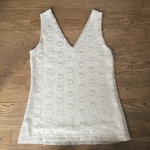 A Banana Republic overlay ivory top. Size XS