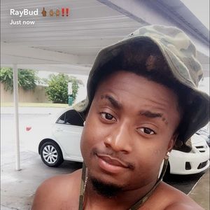 Meet your Posher, Ray