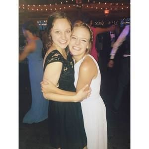 Meet your Posher, Paige