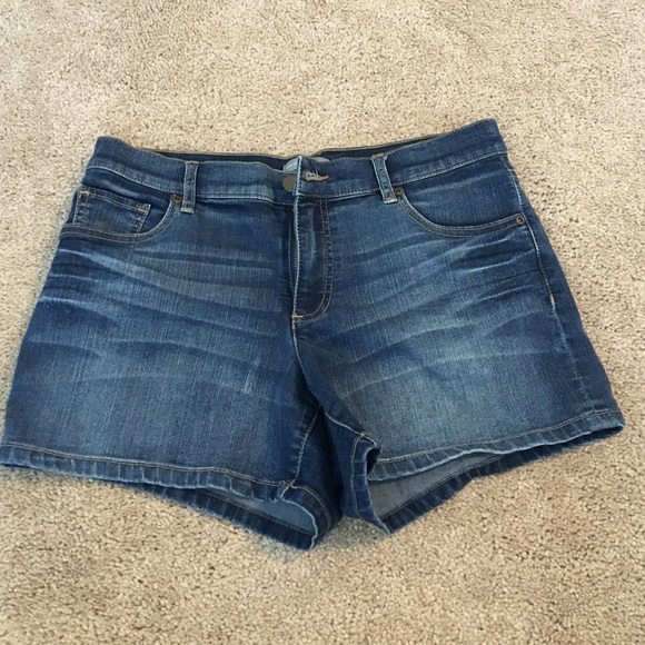 New York & Company jean shorts
