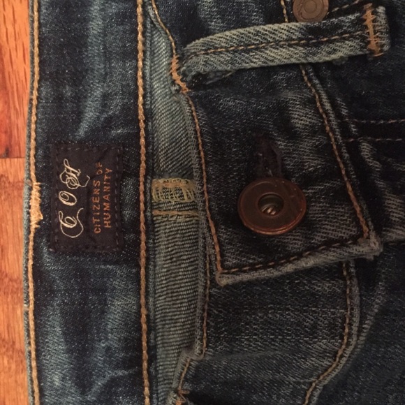 Citizen's of Humanity Jeans - Size: W 24 - Picture 2 of 4