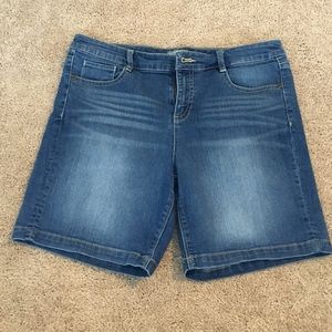 New York & Company Bermuda Jean shorts