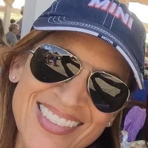 Meet your Posher, Stella