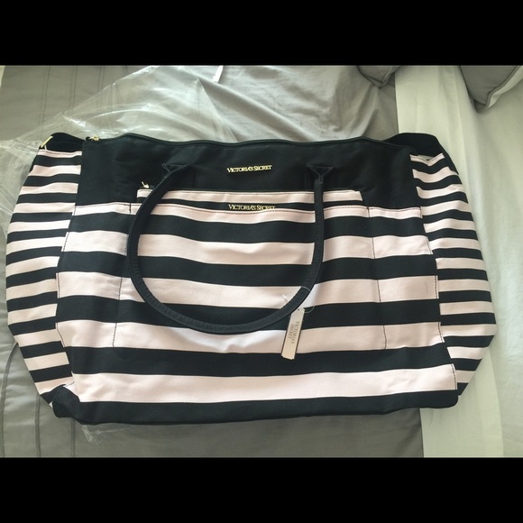Victoria Secret travel bag