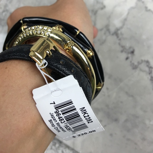 Michael Kors slim runway MK logo black band watch - Picture 3 of 4