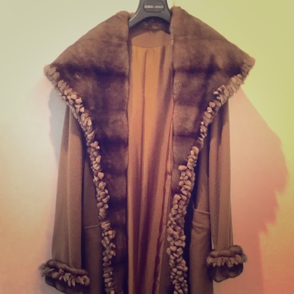 Authentic Mink and Cashmere Coat for Women - Picture 1 of 4