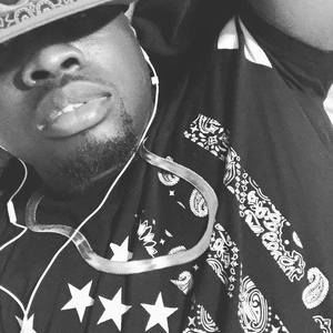 Meet your Posher, Zachary