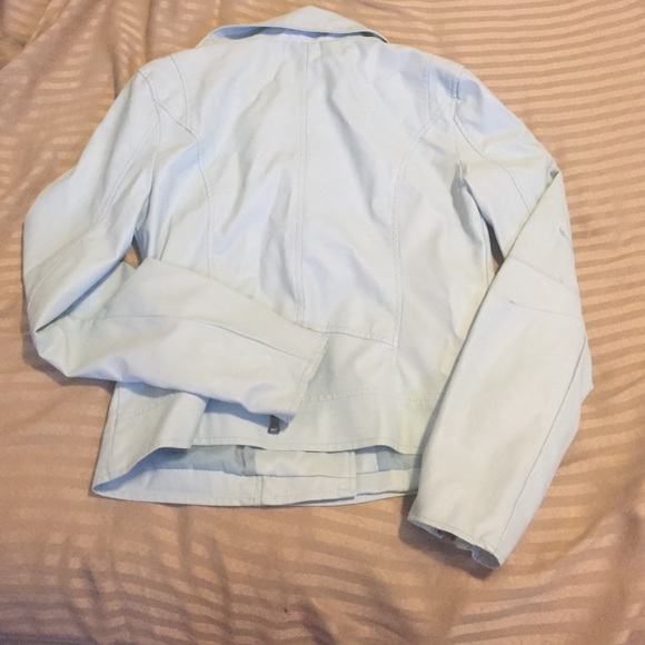 Jacket - Picture 3 of 3