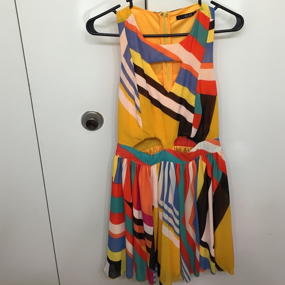 muticolored dress