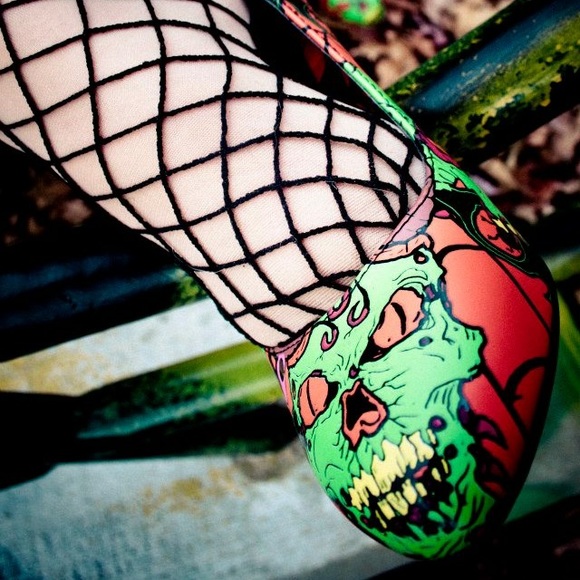 Zombie High Heels (arghhh ahhhh)