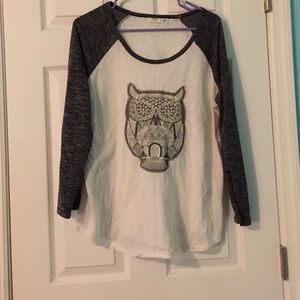 Grey and white owl top. 18/20 from CATO
