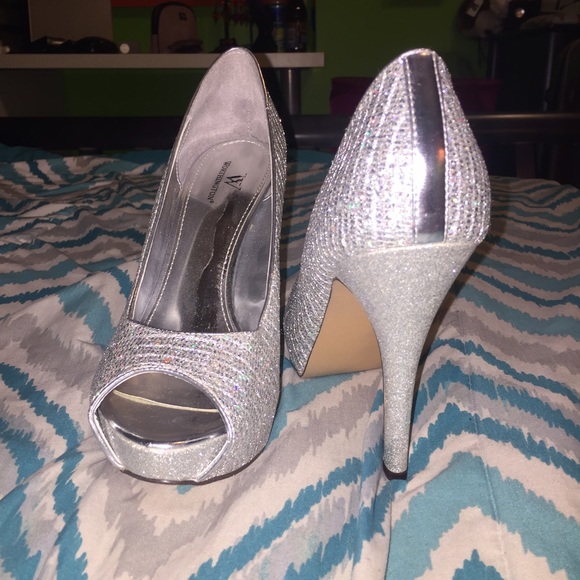 Worthington High Heels