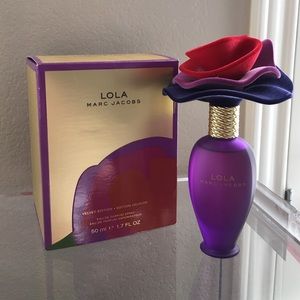 SOLD IN BUNDLE - Marc Jacobs Perfume - Lola