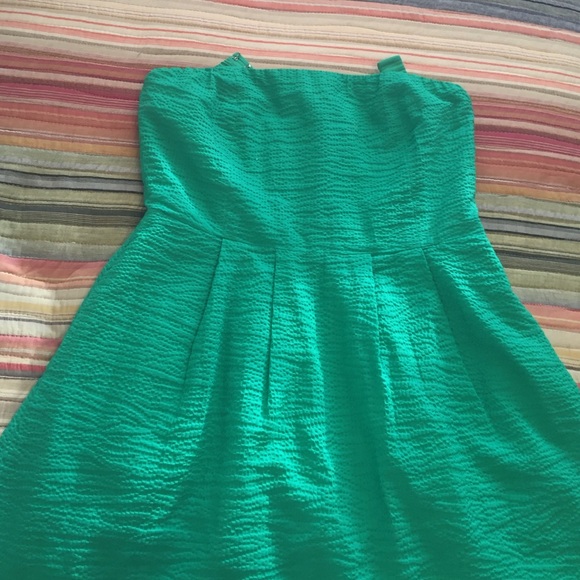 Jcrew green strapless beach dress - Size 6