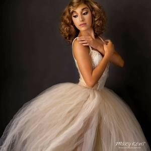 Meet your Posher, Izzy