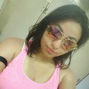 Meet your Posher, Marisol