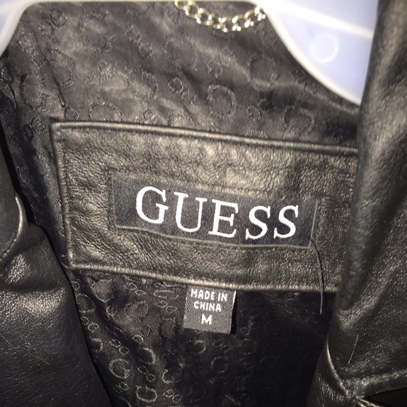 🌹GUESS🌹Leather Jacket🌹 - Picture 2 of 2