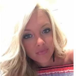 Meet your Posher, Leslie