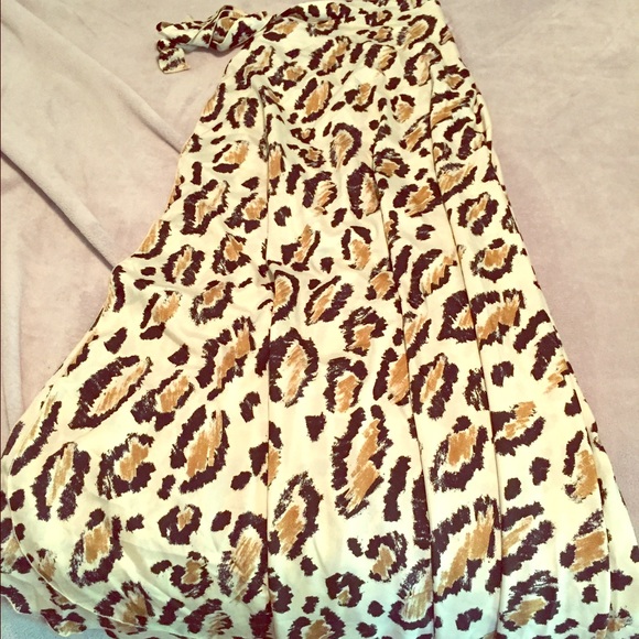 Von Vonni Wrap Maxi Skirt