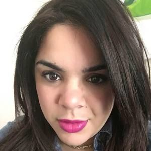 Meet your Posher, Claudia