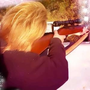 Meet your Posher, Gina