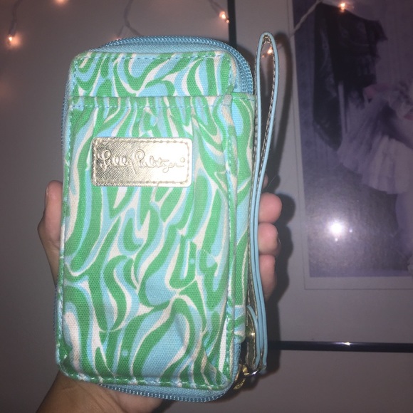 Lily Pulitzer wristlet