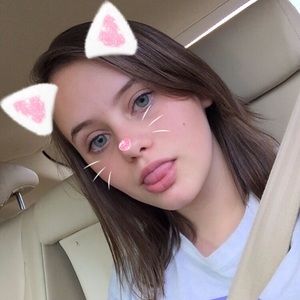 Meet your Posher, Jade