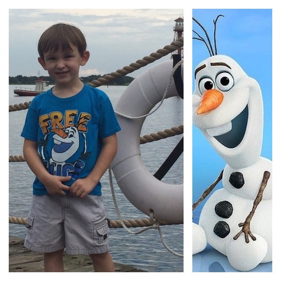Disney Other - Olaf loves hugs 🤗